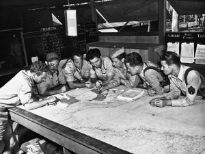 43rd bg briefing 1942 australia450