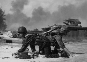 Marines struggling on the beach at saipan 5x7